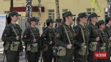 Девушки. Школа выживания. Часовой. Выпуск от 15.09.2019