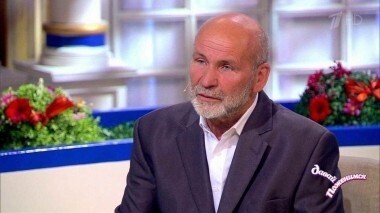 Пенсионер из семьи героев. Давай поженимся! Выпуск от 08.05.2018