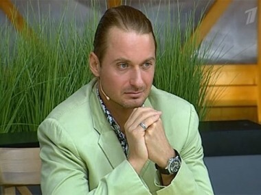 Перспективный оператор. Давай поженимся! Выпуск от 12.09.2011