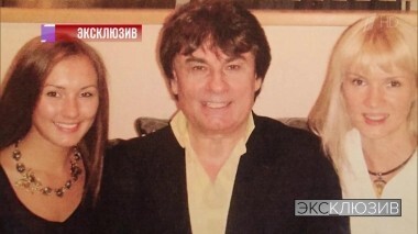 До слез: первая встреча Александра Серова с женой после развода. Эксклюзив. Выпуск от 29.09.2018