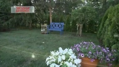 В гостях у Витаса, Раисы Рязановой и Николая Караченцова. Звездные дачники. Идеальный ремонт. Выпуск от 13.09.2014