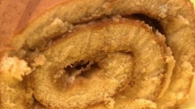 Бисквитный рулет с вареной сгущенкой. Контрольная закупка. Выпуск от 12.05.2014