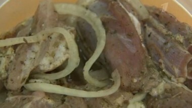 Охлажденный свиной шашлык. Контрольная закупка. Выпуск от 30.04.2014