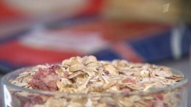 Овсяная каша быстрого приготовления со вкусом клубники и сливок. Контрольная закупка. Выпуск от 09.04.2013