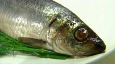 Сельдь атлантическая слабосоленая. Контрольная закупка. Выпуск от 24.12.2014