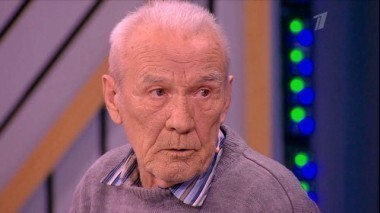 Под столом. Мужское / Женское. Выпуск от 02.02.2015