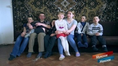 Вместо матери. Мужское / Женское. Выпуск от 07.05.2018