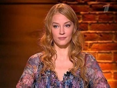 Гость Светлана Ходченкова. На ночь глядя. Выпуск от 01.03.2011