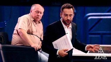 «Сын на меня не похож!» Знаменитый актер требует от молодой жены ДНК. На самом деле. Выпуск от 17.08.2017