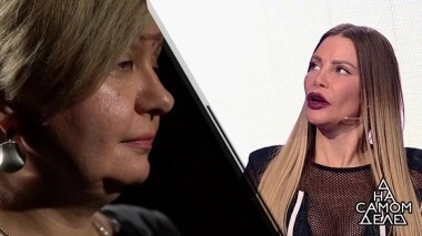 Улика с камер наблюдения: хозяйка особняка избивает пожилую домработницу. На самом деле. Выпуск от 11.12.2018