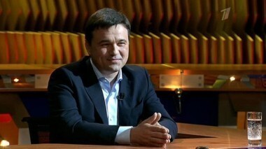 Гость Андрей Воробьев. Познер. Выпуск от 18.06.2013