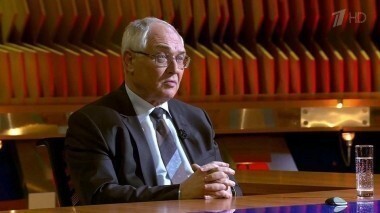 Гость Лев Гудков. Познер. Выпуск от 14.12.2015