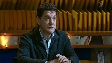 Гость Сергей Маковецкий. Познер. Выпуск от 29.11.2011