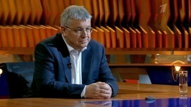 Гость Ярослав Кузьминов. Познер. Выпуск от 15.06.2015