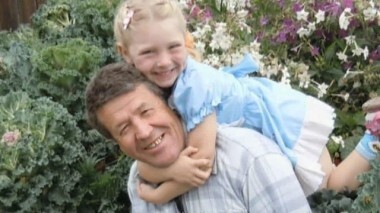 Мой папа — Дед Мороз. Пусть говорят. Выпуск от 12.12.2012