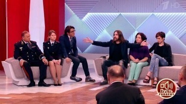 Шекспировские страсти: за что задержали 10-летнего Оскара в центре Москвы? Пусть говорят. Выпуск от 30.05.2017