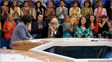 Демис Руссос о женщинах и о себе. Сегодня вечером. Выпуск от 24.11.2012