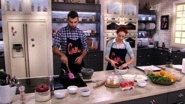 Гость Анна Большова. Смак. Выпуск от 01.11.2014