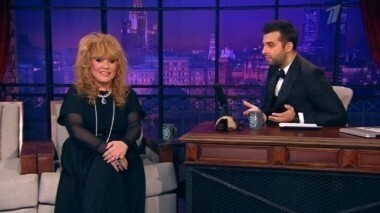 Алла Пугачева и Михаил Галустян. Вечерний Ургант. 157 выпуск от 16.04.2013