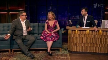 Борис Крюк и Елена Потанина. Вечерний Ургант. 621 выпуск от 06.04.2016