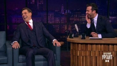 Дмитрий Дюжев. Вечерний Ургант. 811 выпуск от 10.05.2017