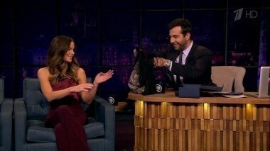 Кейт Бекинсейл. Вечерний Ургант. 722 выпуск от 21.11.2016