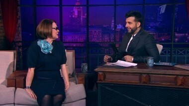 Лариса Голубкина. Вечерний Ургант. 238 выпуск от 21.11.2013