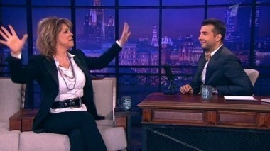 Любовь Казарновская и Эльмира Абдразакова. Вечерний Ургант. 136 выпуск от 15.03.2013