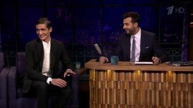 Матвей Лыков и Анжелика Варум. Вечерний Ургант. 557 выпуск от 01.12.2015