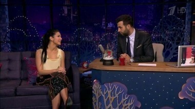 Нюша, Роман Ротенберг и Владислав Третьяк. Вечерний Ургант. 562 выпуск от 08.12.2015