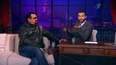 Стивен Сигал. Вечерний Ургант. 224 выпуск от 25.10.2013