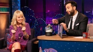 Валерия. Вечерний Ургант. 566 выпуск от 14.12.2015