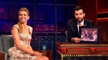 Вера Брежнева. Вечерний Ургант. 464 выпуск от 21.04.2015