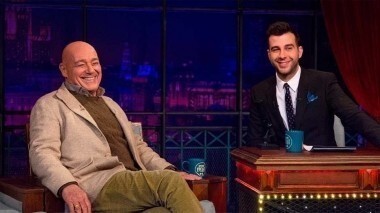 Владимир Познер и Евгений Цыганов. Вечерний Ургант. 453 выпуск от 03.04.2015